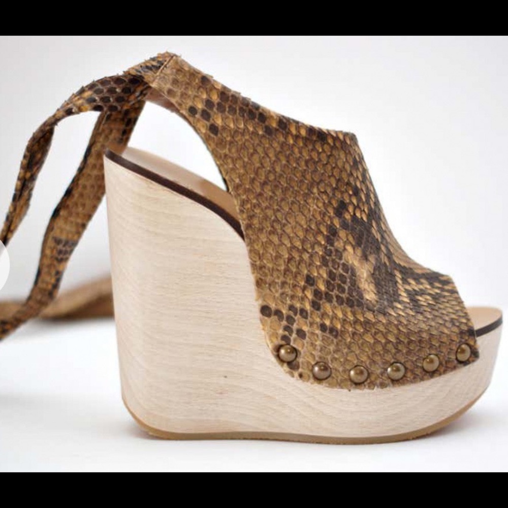 Beautiful wedge Chloe 👌😍